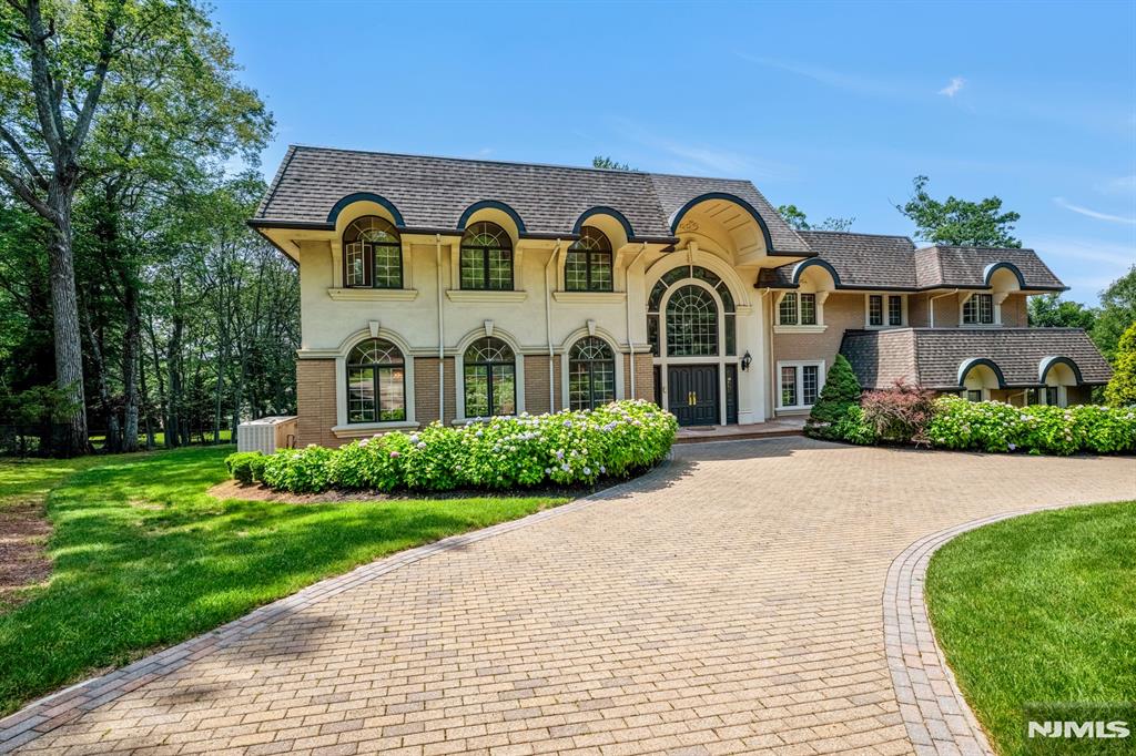 82 Jackson Drive