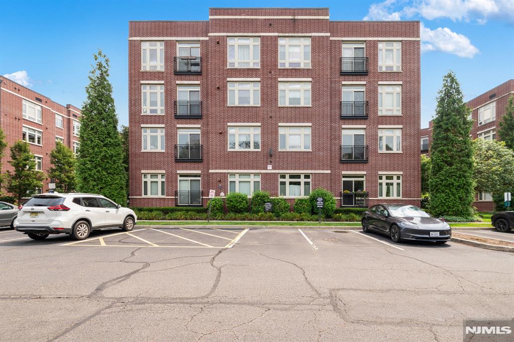3308 Riverview Avenue 308