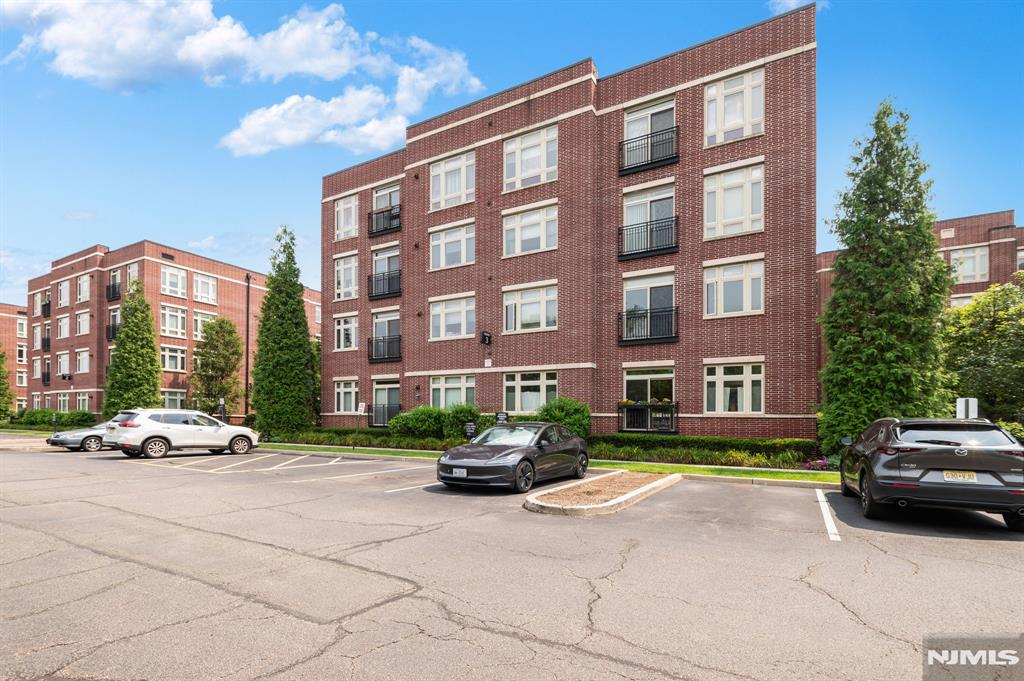 3308 Riverview Avenue 308