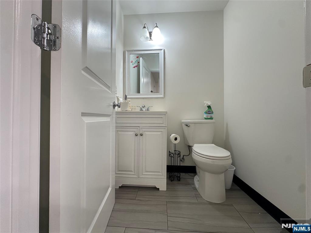 255 Queen Anne Road
