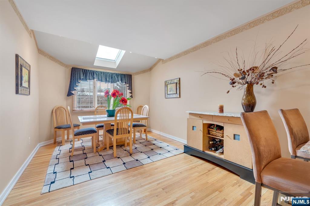 Homes for Sale in Northern NJ | ThisIsRiverEdge.com 19 Fox Run Road