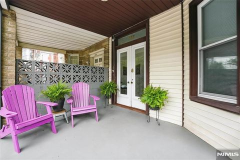 312 49th Street Union City NJ 07087