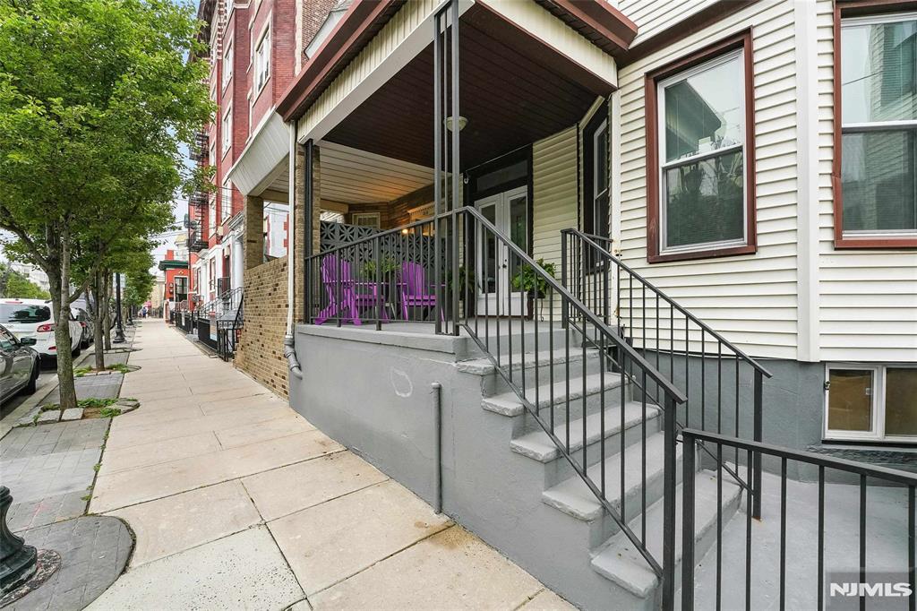 312 49th Street