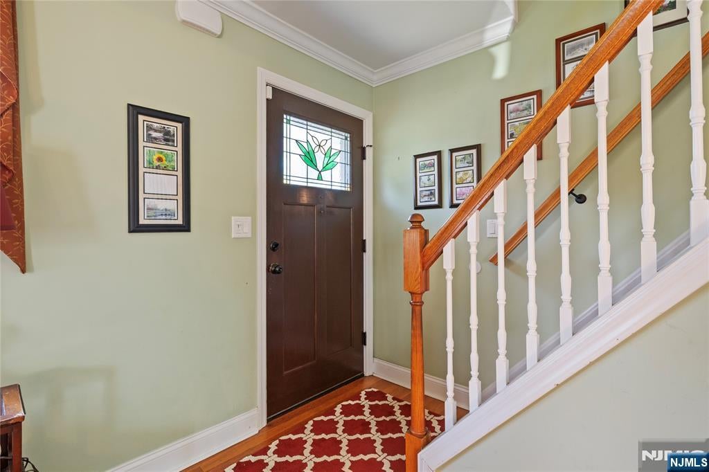 99 Lynwood Road