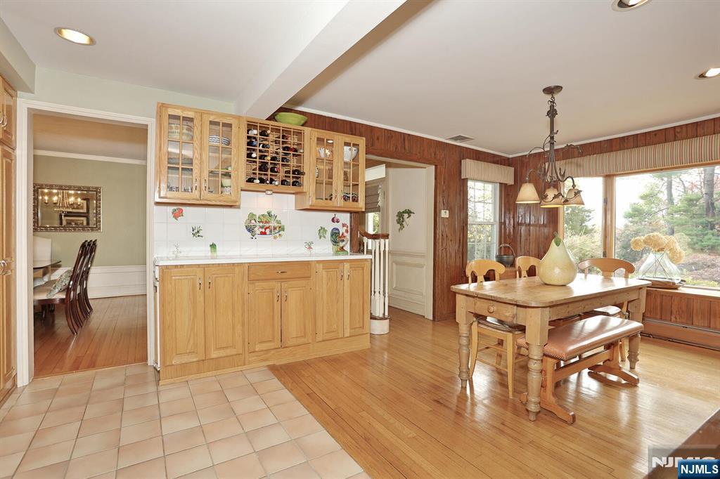 20 Spring Valley Road