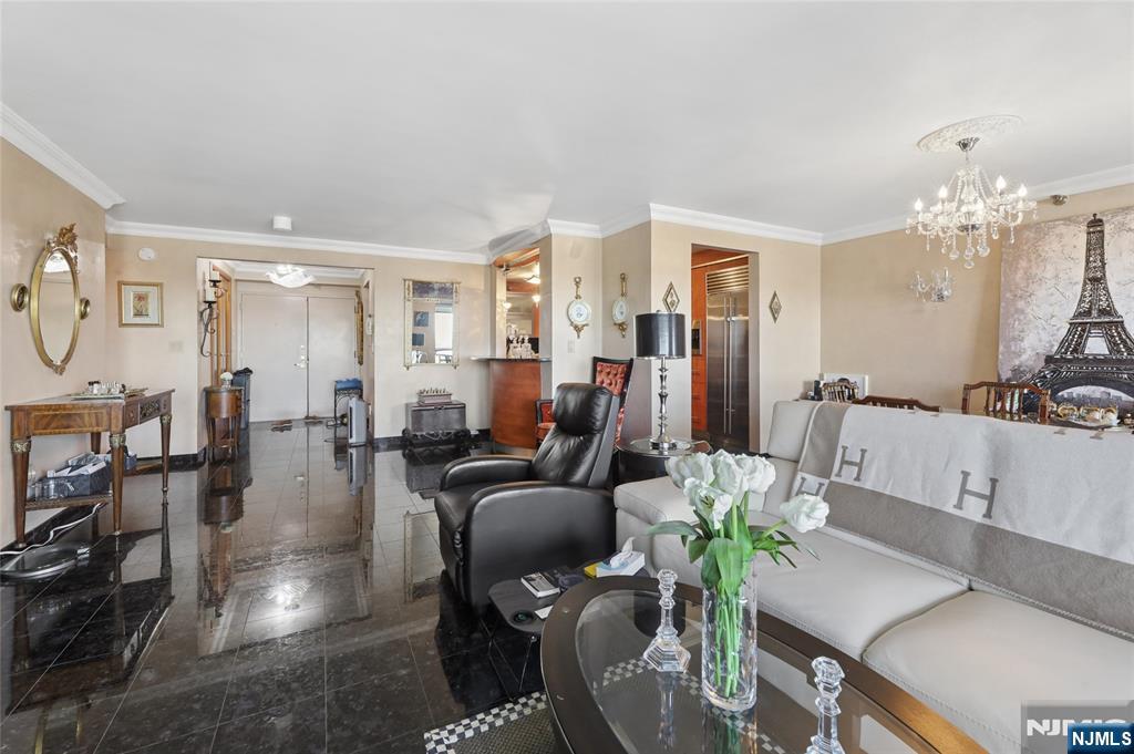 1512 Palisade Avenue 17A