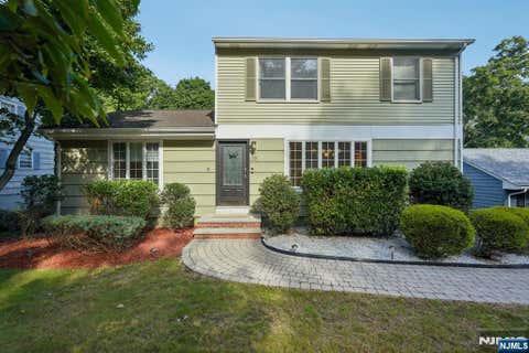 Photo of 89 Minnehaha Boulevard, Oakland, NJ 07436 (MLS # 26032140)