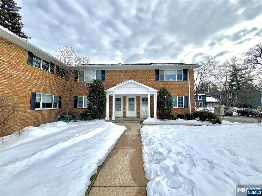 No steps first floor apt with glistening hardwood floors in living room, dining area & bedroom. Updated kitchen with oak cabinetry, living room with wall AC unit & blinds. One assigned parking space as well as guest parking. Rent includes: Hot & cold water, heat, cooking gas, landscaping, parking lot maintenance & snow removal. Coin operated laundry & storage unit on premises. No smoking & No pets! Landlord's Tenant application found in document section, credit check through NTN, last 2 months proof of income & last 2 months bank statements required. Also needed: one year's lease, 1 month security, & a one time non refundable refurbishing fee of $600. Upon tenant being accepted there will be a $300 non refundable fee payable to Rubicon Associates LLC, which will be applied to the security deposit at lease signing. Close proximity to town, shopping, restaurants & NYC public transportation. Unit to be painted & professionally cleaned prior to new tenant moving in.