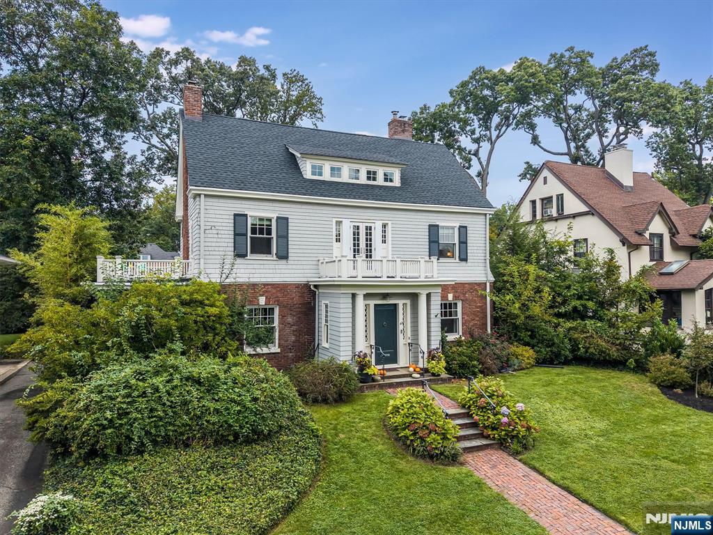 42 Hamilton Road