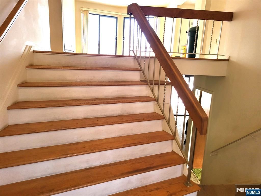 Photo of 139 Webster Drive, Wayne, NJ 07470 (MLS # 26000331)