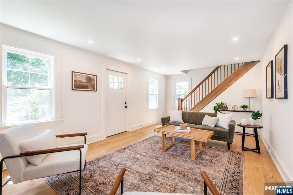 115 Overlook Terrace