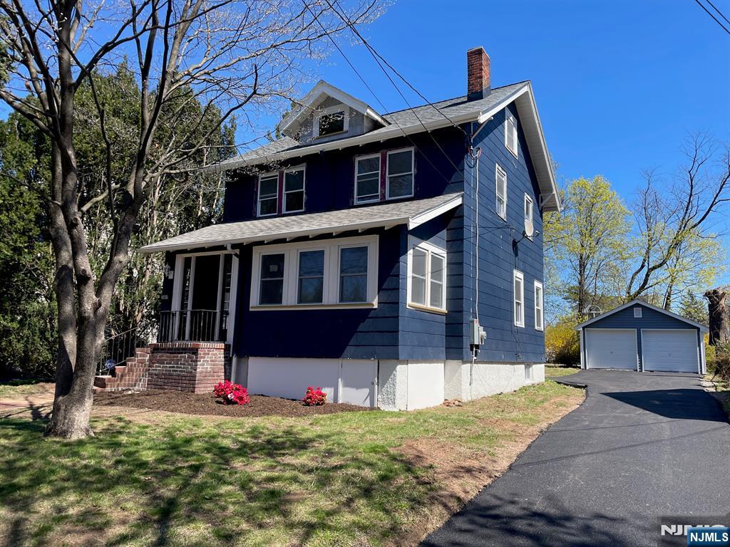 Property for Sale at 385 Beech St, Teaneck, New Jersey - Bedrooms: 3 
Bathrooms: 2 
Rooms: 8  - $679,000