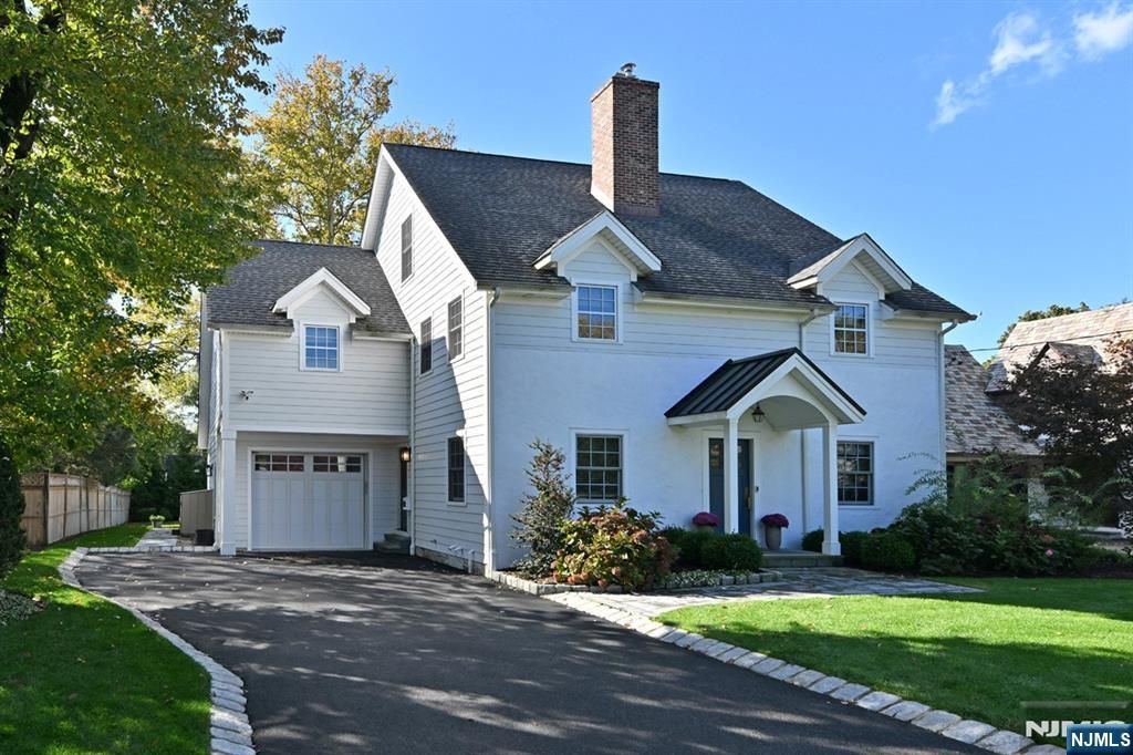 Photo of 244 Ackerman Avenue, Ho-Ho-Kus, NJ 07423 (MLS # 26003860)