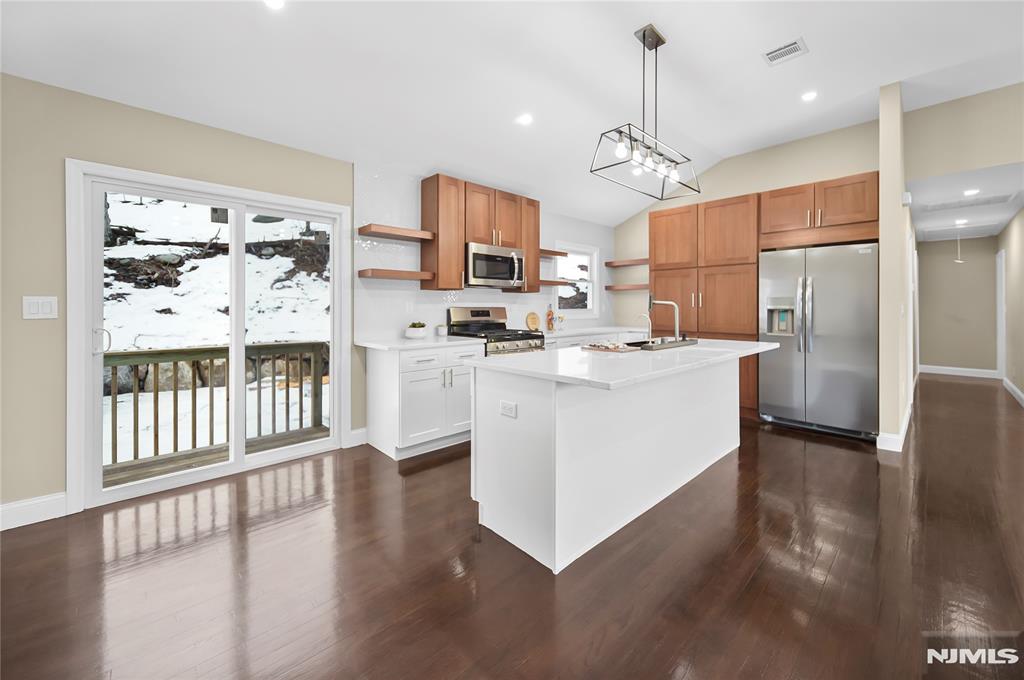 550 Ramapo Valley Road