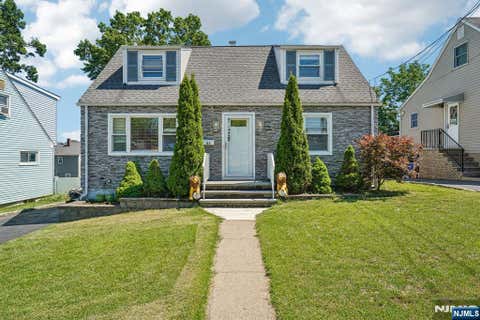 Photo of 64 16th Avenue, Elmwood Park, NJ 07407 (MLS # 26025909)