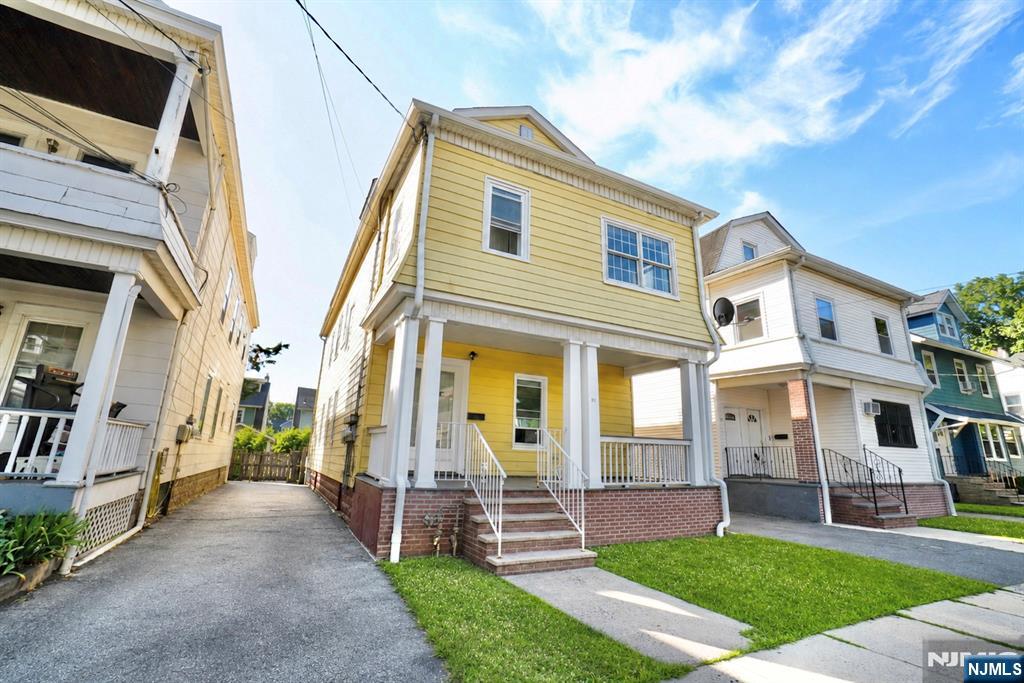 83 Berkeley Avenue