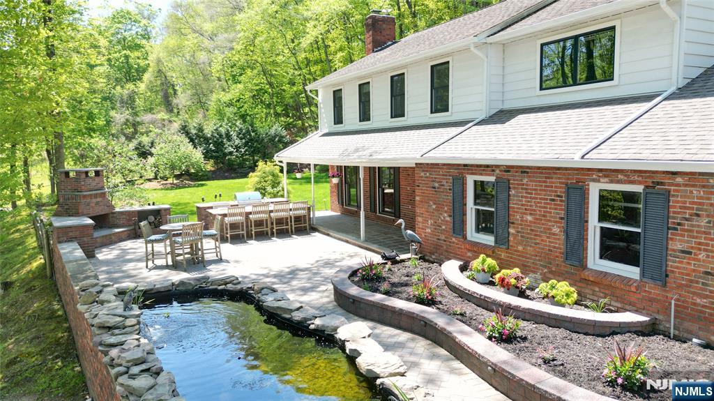 219 W Saddle River Road