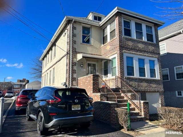 Property for Sale at 9027 New York Avenue, North Bergen, New Jersey - Bedrooms: 4 
Bathrooms: 2 
Rooms: 12  - $795,000