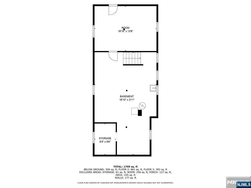 Main image without alt text