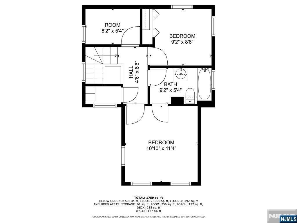 Main image without alt text