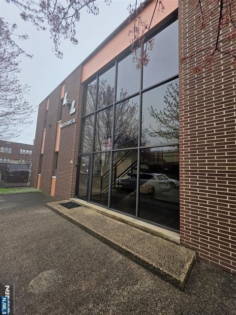 325 Main Street 2L East Rutherford NJ 07073