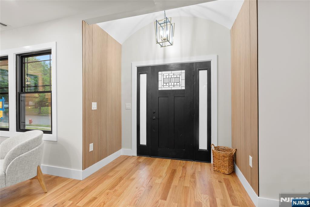 307 Hillside Avenue