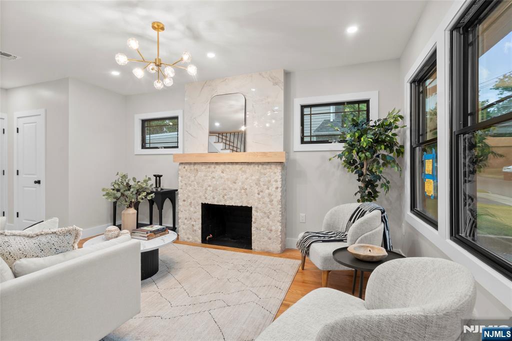 307 Hillside Avenue