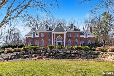 18 Sunflower Drive Upper Saddle River NJ 07458