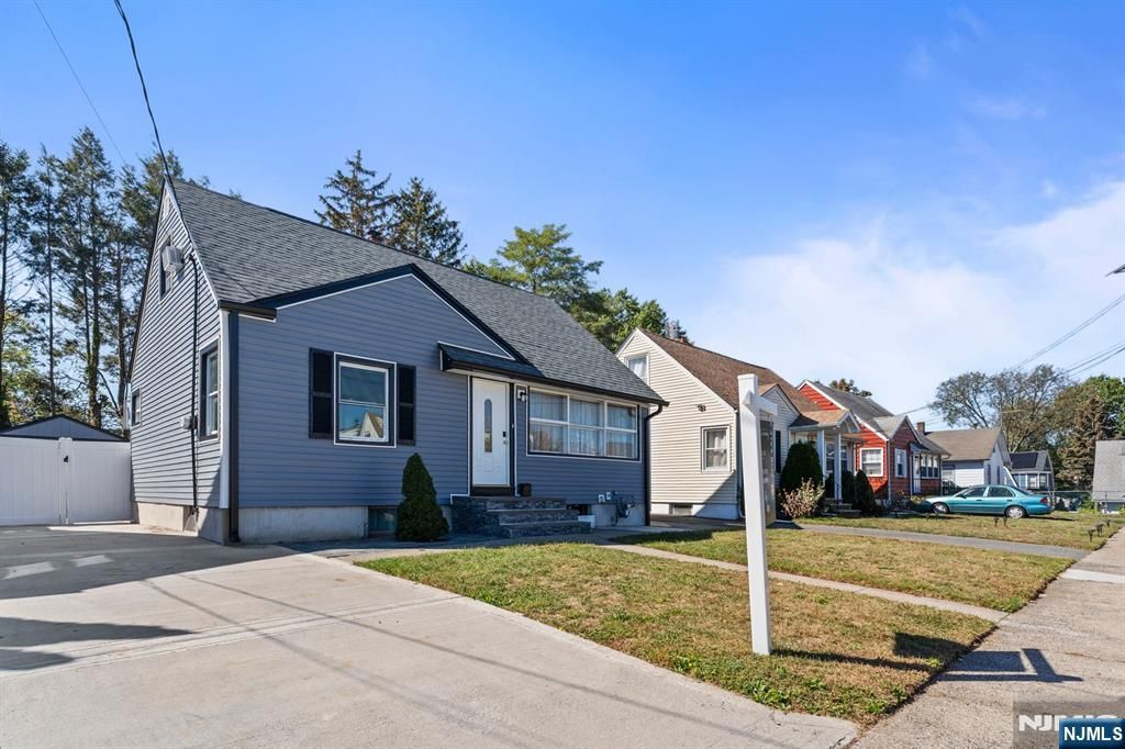 Photo of 49 Ackerson, Passaic, NJ 07055 (MLS # 25041117)