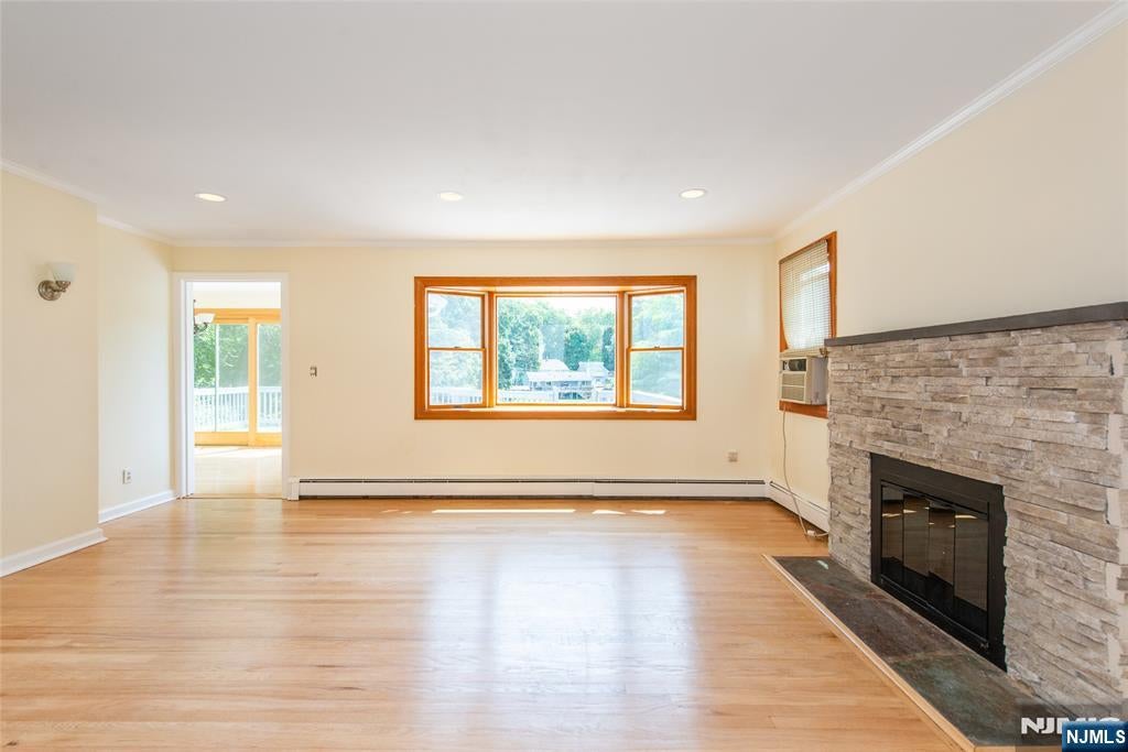 235 Skyline Lake Drive