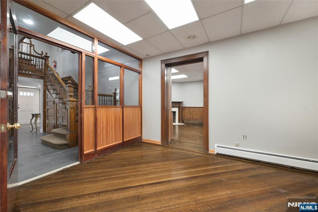 295 Montgomery Street