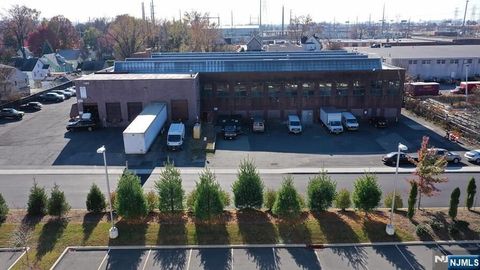 1100 River 4 Ridgefield NJ 07657