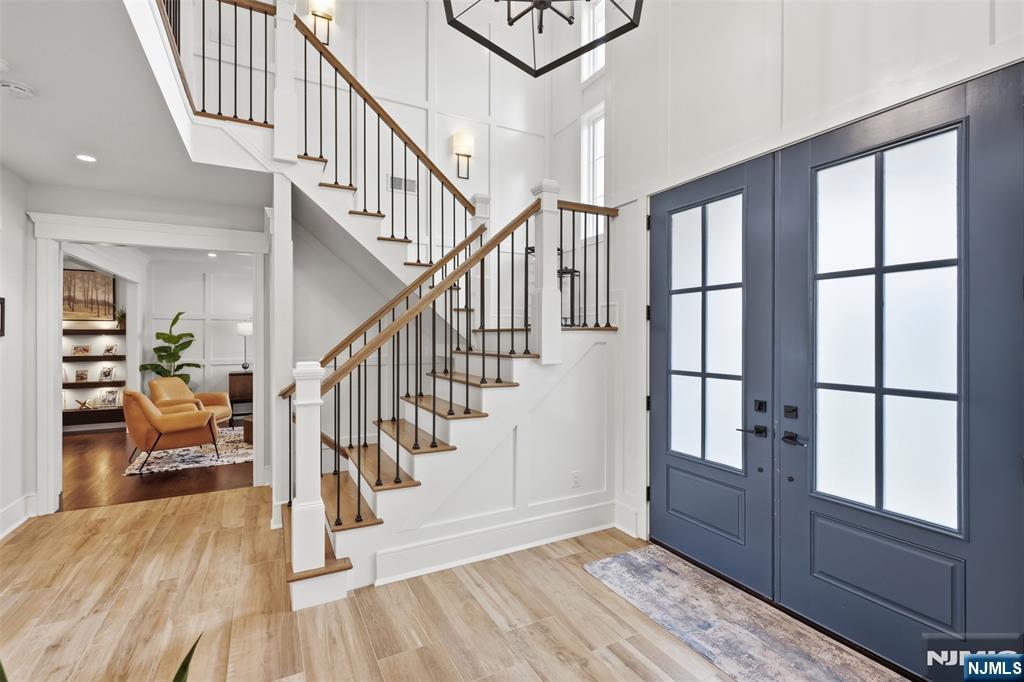 Homes for Sale in Northern NJ | ThisIsRiverEdge.com 2 Churchill Court