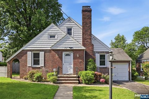 Photo of 47 Christie Street, Ridgefield Park, NJ 07660 (MLS # 26018415)