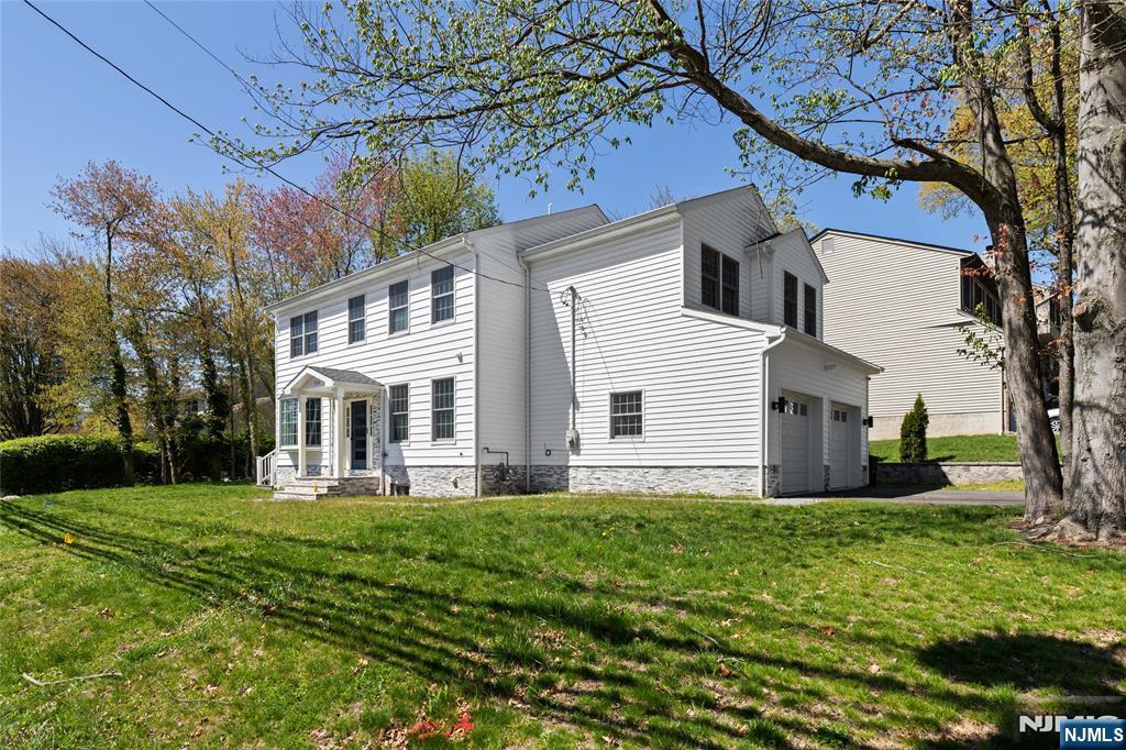 390 Pascack Road