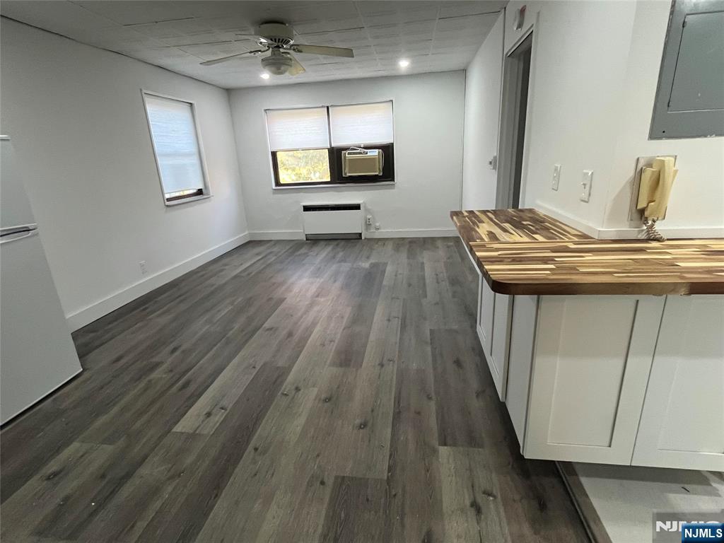 500 Linwood Drive 4H