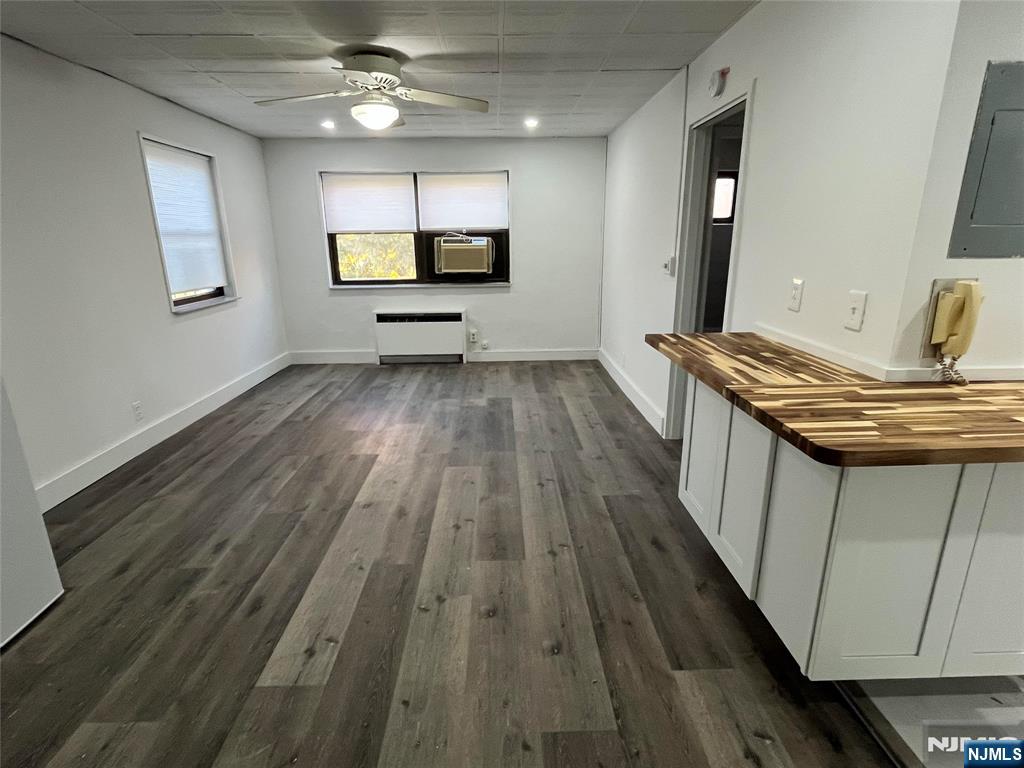 500 Linwood Drive 4H