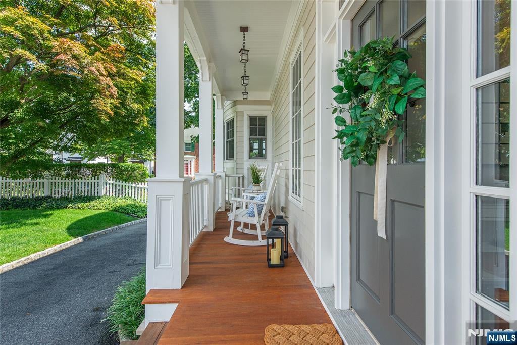 228 Watchung Avenue