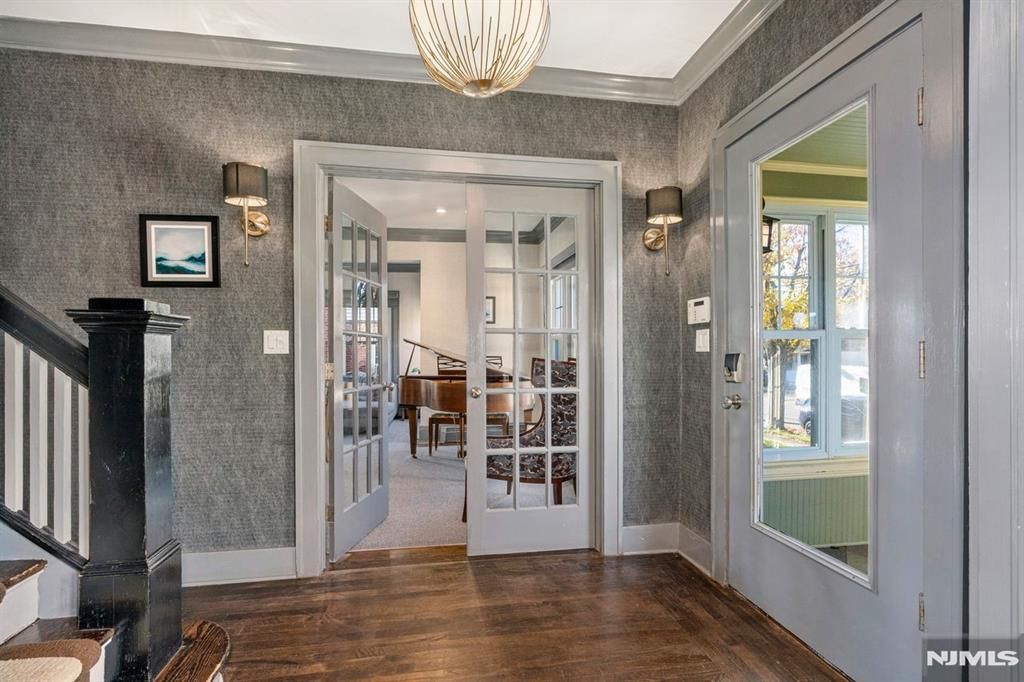 Photo of 257 Elm Avenue, Teaneck, NJ 07666 (MLS # 25041645)