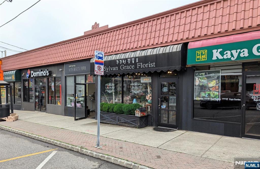 444 Broad Avenue