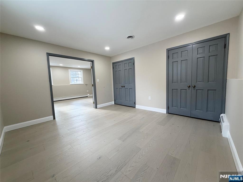 850 Ridgewood Avenue