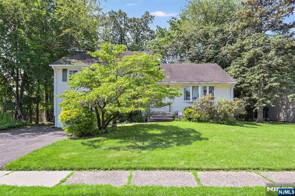 37-06 Northern Drive