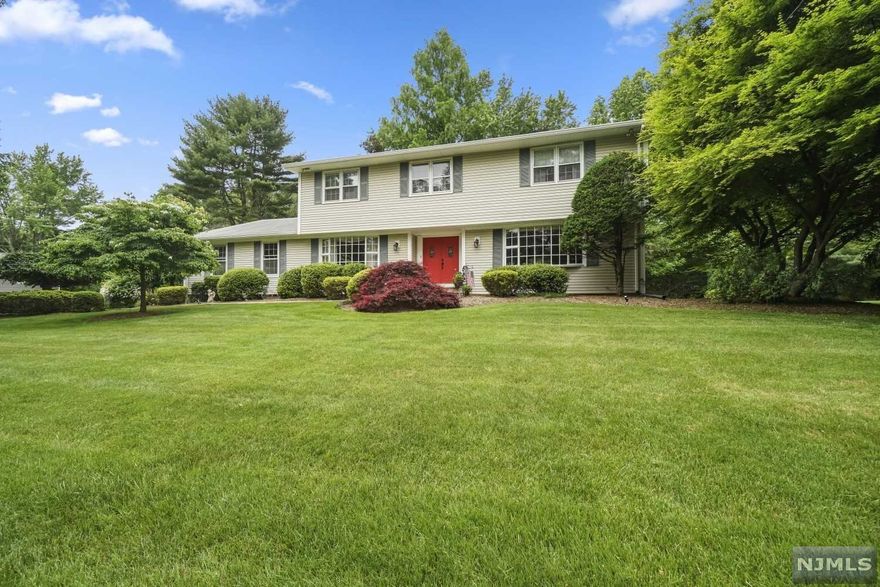 Welcome to 126 Clairmont Drive, a pristine 4 bedroom/2.5 bath Colonial in the heart of Woodcliff Lake with close proximity to Schools, Shopping, Dinning, Parks, Golf, Woodcliff Lake Swim Club & Public Transportation to NYC. This home is the epitome of "pride in ownership", boasting gleaming hardwood floors throughout & meticulously well kept Kitchen & baths. As you enter through the front door you are greeted with a spacious entry foyer & layout fit for entertaining. The main floor includes an oversized living room, formal dinning room, family room, Eat-in-kitchen, powder room, Home Office (can be converted to a 5th bedroom), laundry room & convenient garage access. Upstairs you are greeted with 4 total bedrooms, a full hall bath & linen closet along with a primary bedroom w/ primary bath, walk-in closet & bonus room perfect for a nursery! The basement is fully finished w/ storage/utilities. Truly a MUST SEE! Enjoy the summer in Woodcliff Lake!