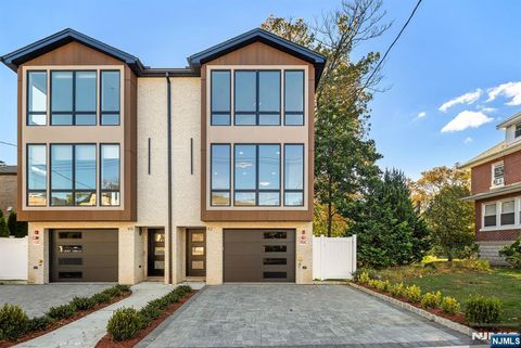 Photo of 42 Columbia Avenue, Cliffside Park, NJ 07010 (MLS # 25038867)