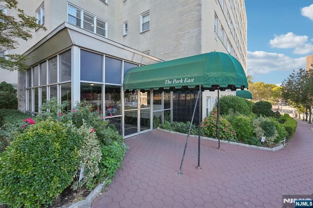 Photo of 6010 Boulevard East #54, West New York, NJ 07093 (MLS # 25038798)