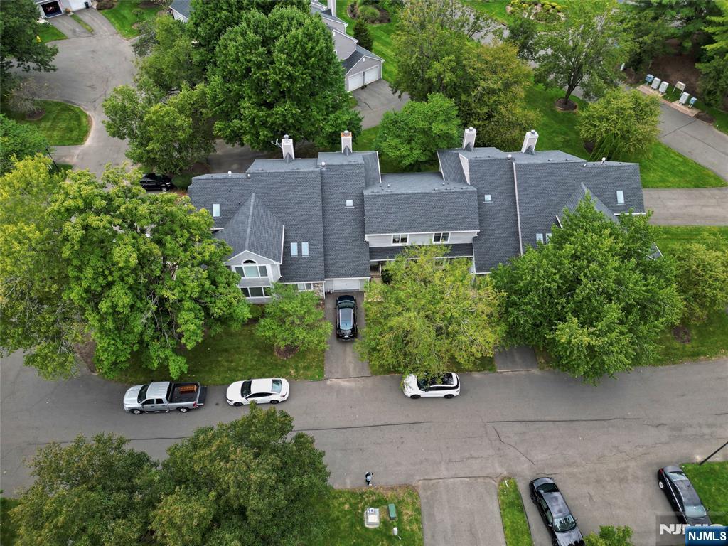 10 Matthew Road