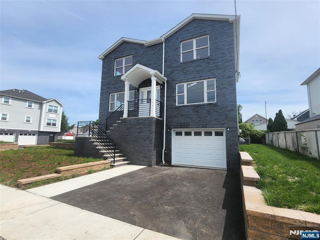 510 Anthony Court