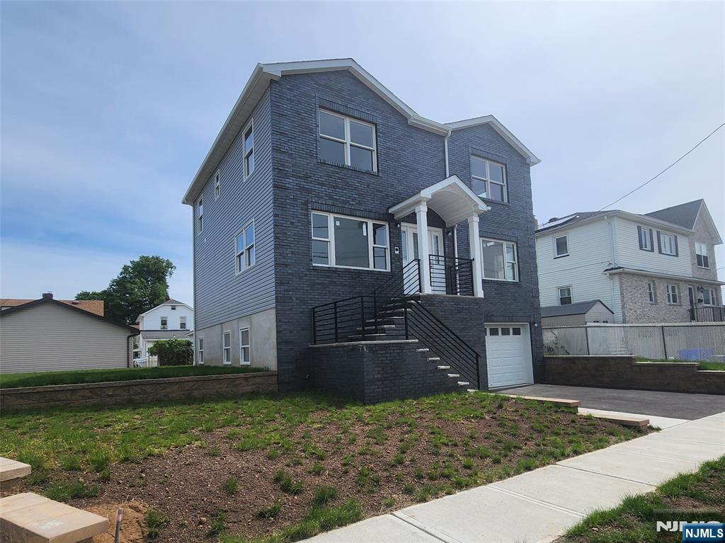 510 Anthony Court