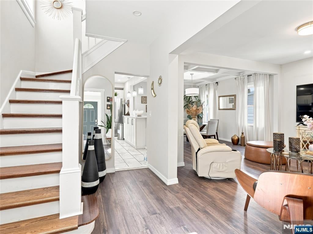26 Linwood Avenue