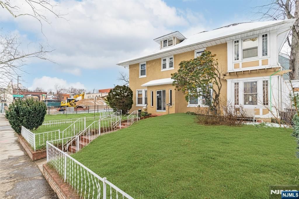 Photo of 4951 Lyons Avenue, Newark, NJ 07112 (MLS # 26007816)